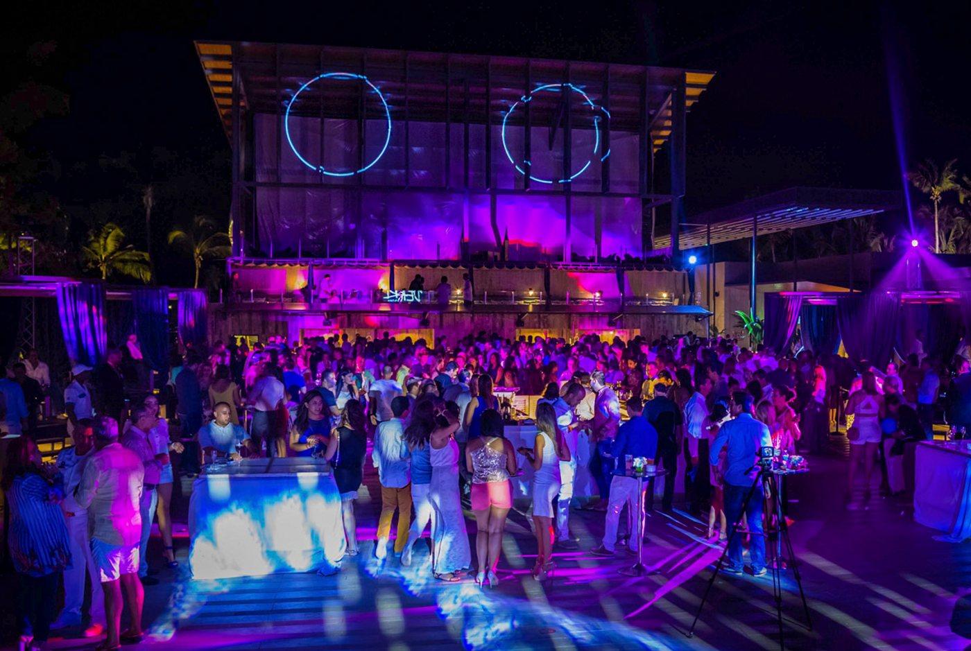 Night party with DJs and light show in Punta Cana
